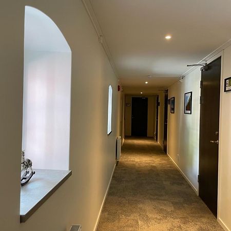 Hotell Magasin 1 Morbylanga Bagian luar foto