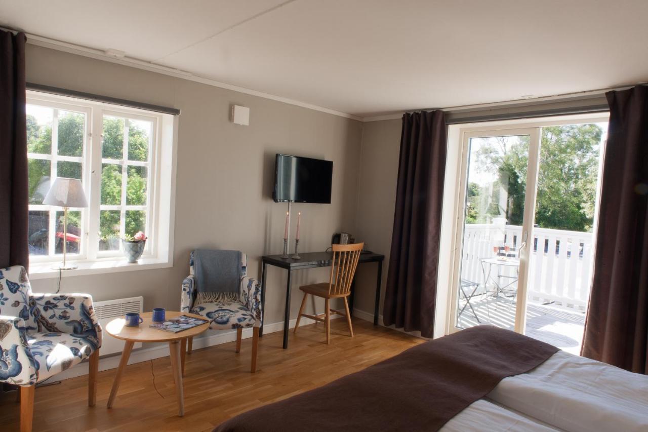 Hotell Magasin 1 Morbylanga Bagian luar foto
