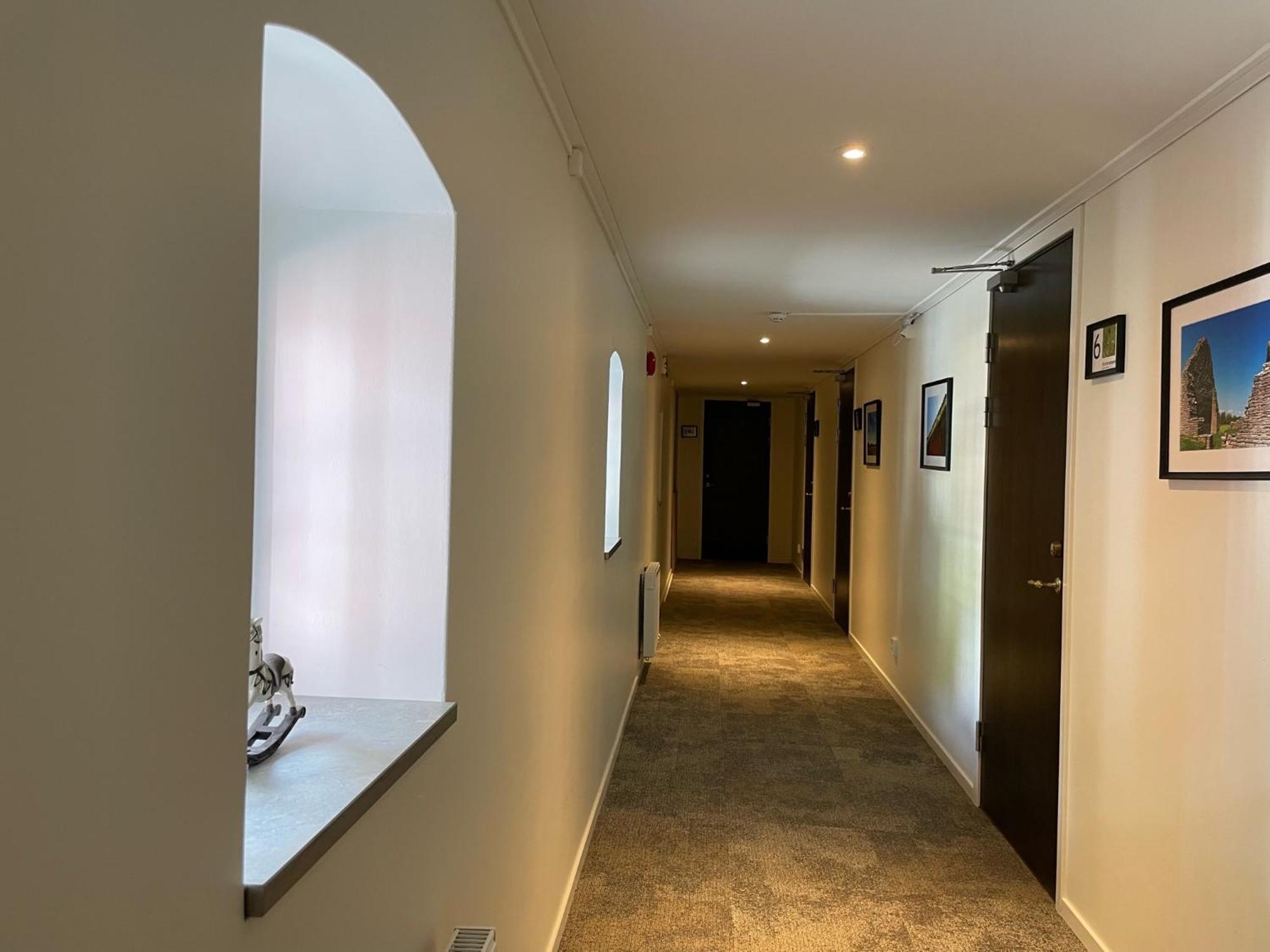 Hotell Magasin 1 Morbylanga Bagian luar foto
